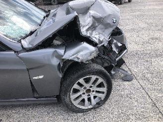BMW 3-serie 318d  N47D20C picture 14