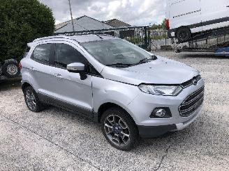 damaged passenger cars Ford EcoSport 1.5 TDCI 2015/10