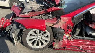 Tesla Model S Model S LONG RANGE picture 2