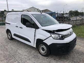 skadebil auto Citroën Berlingo 1.5 HDI 2023/5