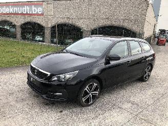 skadebil auto Peugeot 308 SW  1.2 2019/11