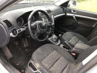 Skoda Octavia BREAK 1.2 TSI picture 5
