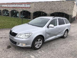 Unfallwagen Skoda Octavia BREAK 1.2 TSI 2012/8