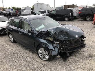 Skoda Octavia 2.0 TDI BREAK picture 3
