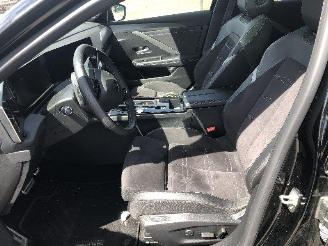 Opel Astra 1.6 HYBRIDE picture 17