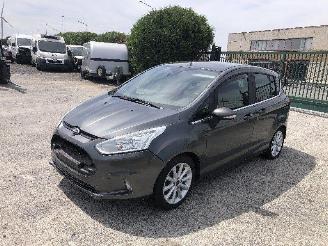 damaged passenger cars Ford B-Max 1.0 ECOBOOST 2016/9