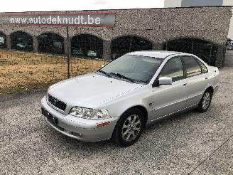 Unfallwagen Volvo S-40 1.9 TDI 2003/2