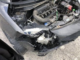 Suzuki Swift 1.2 GL picture 18