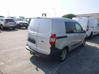 damaged passenger cars Ford Tourneo Courier 1.6 TDCI 2014/9