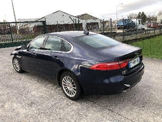Voiture accidenté Jaguar XF 2.0 d AWD 2017/12