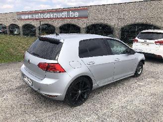 Coche accidentado Volkswagen Golf 1.6 TDI 2014/7