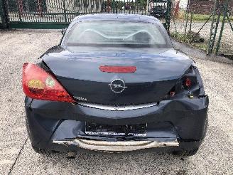 Opel Tigra 1.4 I picture 8
