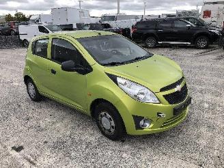 Chevrolet Spark 1.0 picture 2