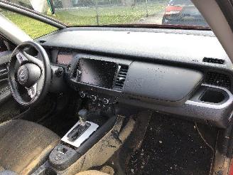 Honda Jazz 1.5   E-CVT picture 9