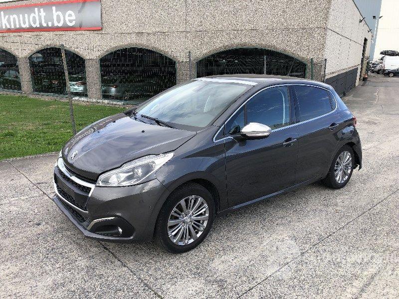 Peugeot 208 1.2