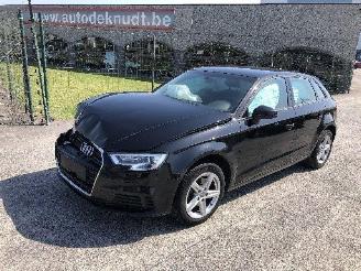 Schadeauto Audi A3 1.0 automatique 2019/6