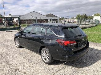 Opel Astra 1.5 CDTI AUTOMATIQUE LXD picture 3