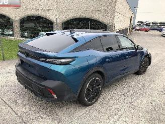Schadeauto Peugeot 408 1.2 AUTOMATIQUE 2023/12