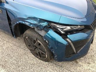 Peugeot 408 1.2 AUTOMATIQUE picture 28