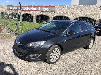 uszkodzony samochody osobowe Opel Astra BREAK  1.6 CDTI 2015/4