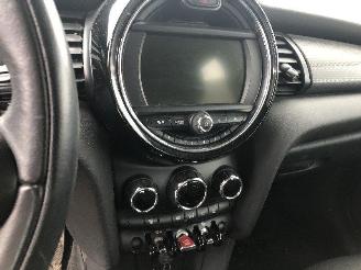 Mini Mini COOPER 1.5 D picture 22