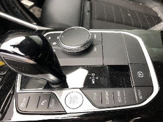 BMW 3-serie 318 i a picture 11