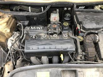 Mini Mini  CABRIO 1.6 picture 15