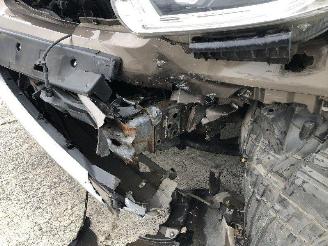 Renault Alaskan 2.3 dci  4WD picture 25
