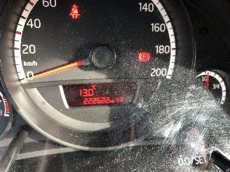 Volkswagen Up! 1.0 picture 8