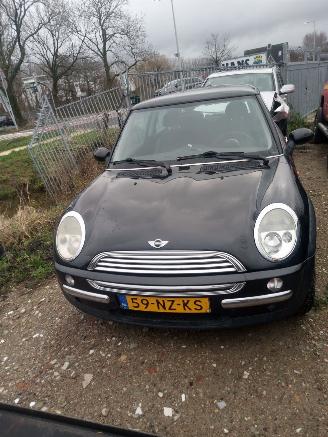 Auto incidentate Mini Mini ONE 2004/4