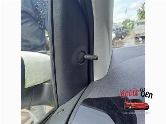 Volkswagen Up! Up! (121), Hatchback, 2011 1.0 12V 60 picture 16