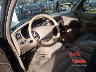 Ford USA Explorer Explorer (UN105/150), SUV, 1994 / 2002 4.0 V-6 4x4 picture 12