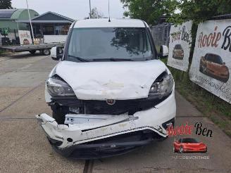 Vrakbiler auto Fiat Doblo Doblo Cargo (263), Van, 2010 1.3 MJ 16V DPF Euro 5 2017/2