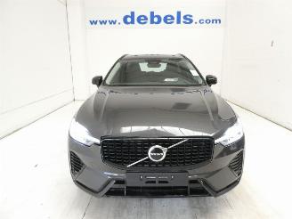 krockskadad bil auto Volvo Xc-60 R-DESIGN 2023/6