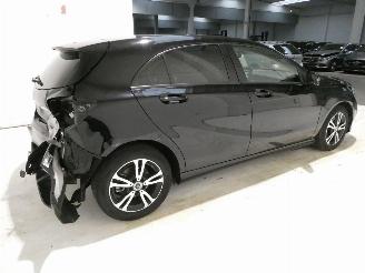 Mercedes A-klasse 1.6 picture 9