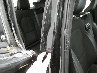 Volvo XC40 2.0D  MOMENTUM picture 9