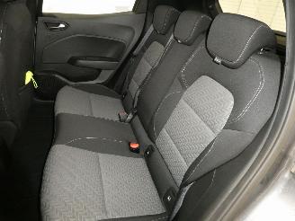 Renault Clio EVOLUTION 1.0 TCE picture 16