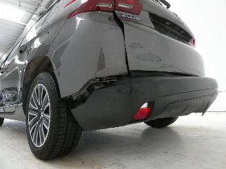 Peugeot 2008 ACTIVE picture 6