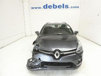 Voiture accidenté Renault Clio IV GRANDTOUR CO 2019/3