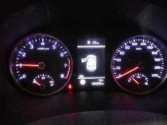 Kia Stonic  picture 12