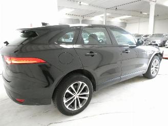 Jaguar F-Pace 2.0D R-SPORT picture 6