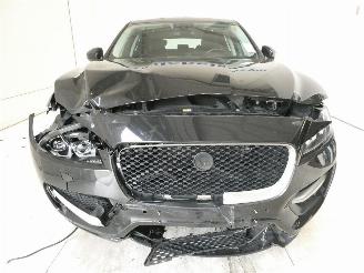 Jaguar F-Pace 2.0D R-SPORT picture 2