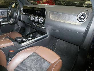 Mercedes B-klasse B 220 picture 11