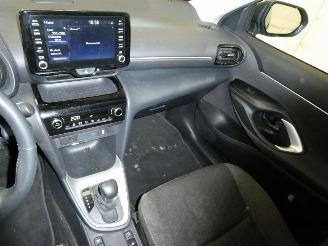 Toyota Yaris Cross  picture 12