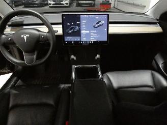 Tesla Model 3  picture 10