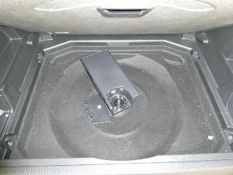 Peugeot 3008 II STYLE picture 23