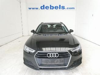 damaged passenger cars Audi A4 2.0D AVANT 2019/4