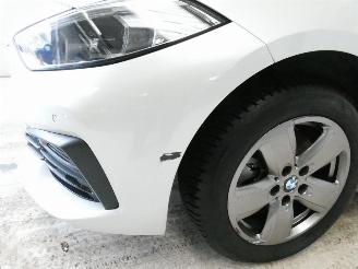 BMW 1-serie 1.5 I picture 4