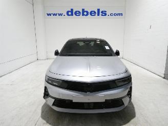 Avarii autoturisme Opel Astra TOURER 2023/12