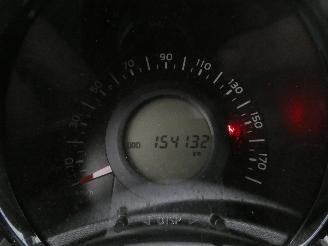 Peugeot 108 STYLE picture 18